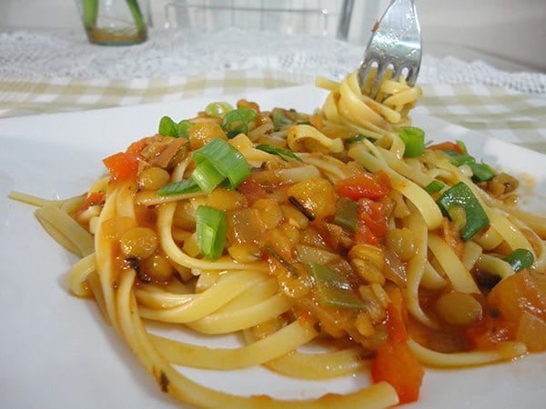 Molho bolonhesa de Lentilhas Vegano
