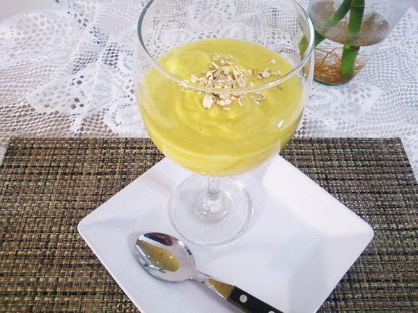 Vitamina de abacate vegana